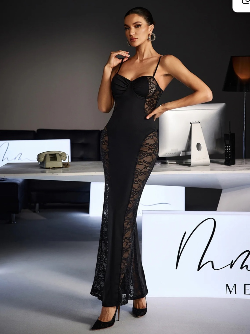 Mew Mews Velyxra Sexy Spaghetti Lace Maxi Dress In Black NEW Size Large